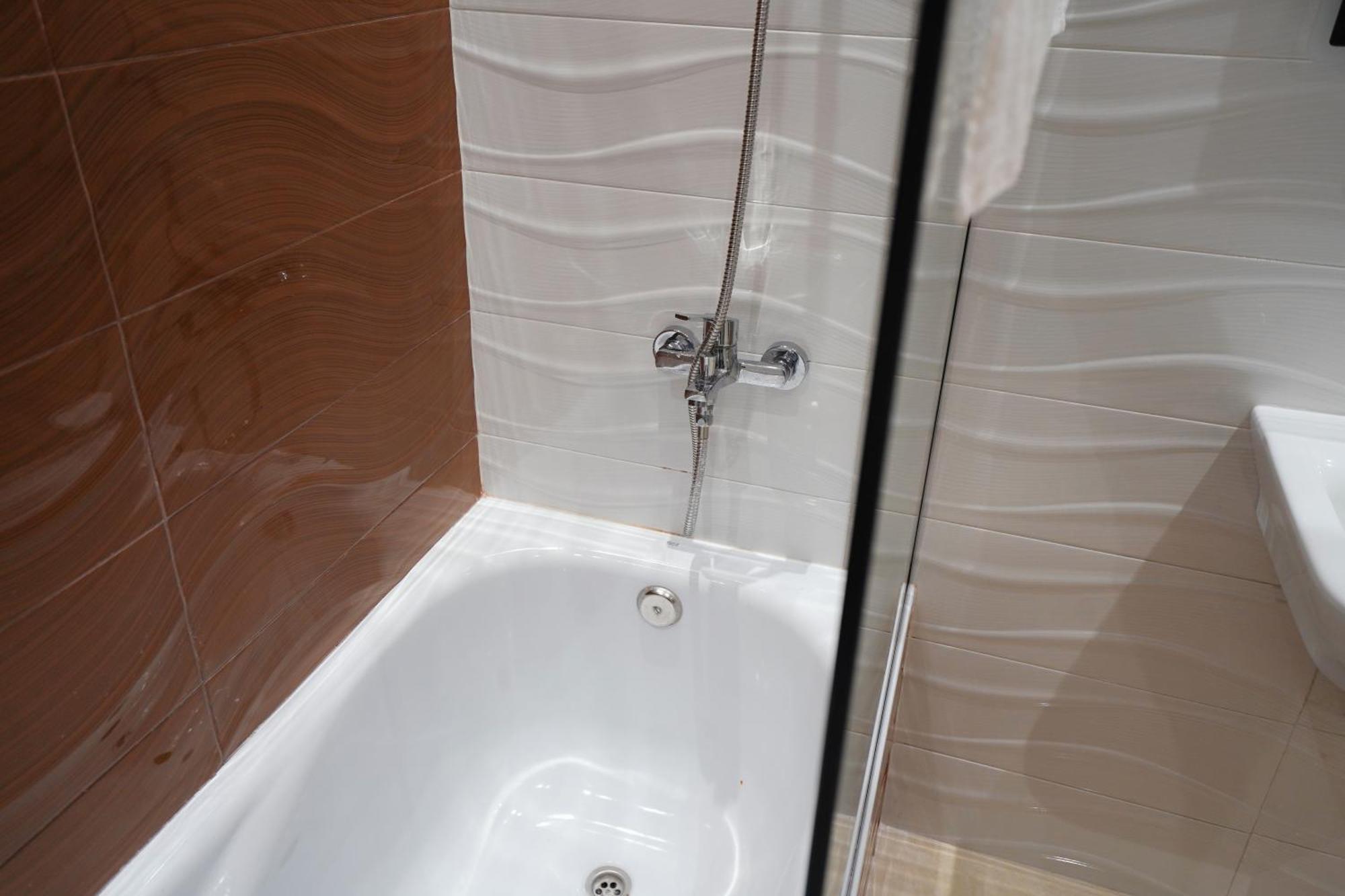 Apartamento In Center With Terasse 5 Min To Marina-free Parking Tánger